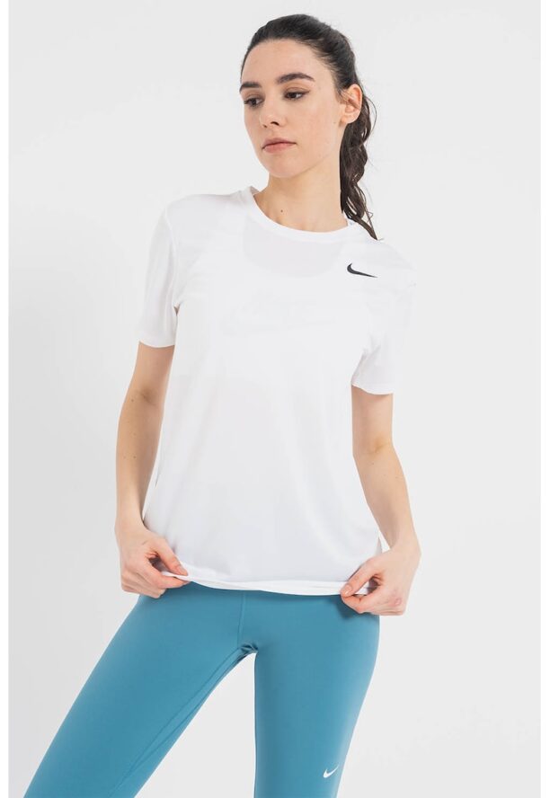 Фитнес тениска с Dri-Fit T и лого Nike