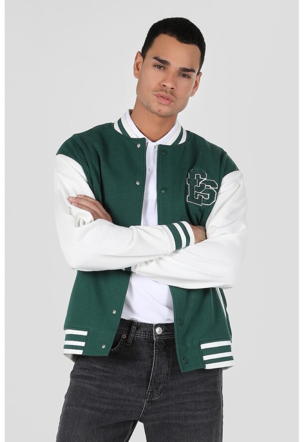 Яке Varsity с капси COLINS