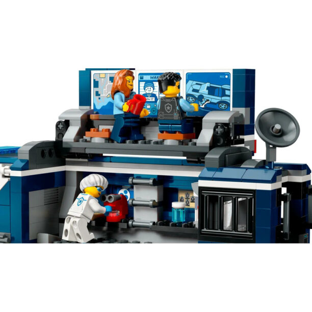 Конструктор LEGO City - Police Mobile Crime Lab Truck цена