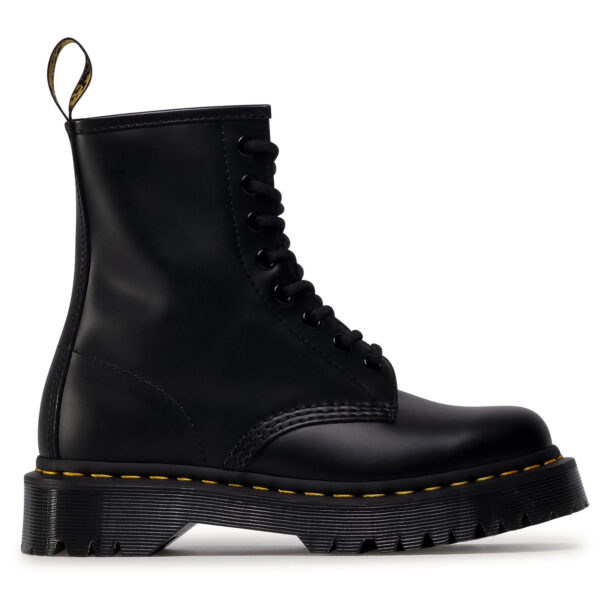 Кубинки Dr. Martens на ниска цена