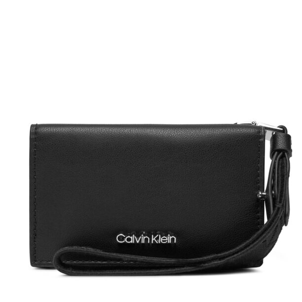 Малък дамски портфейл Calvin Klein на ниска цена