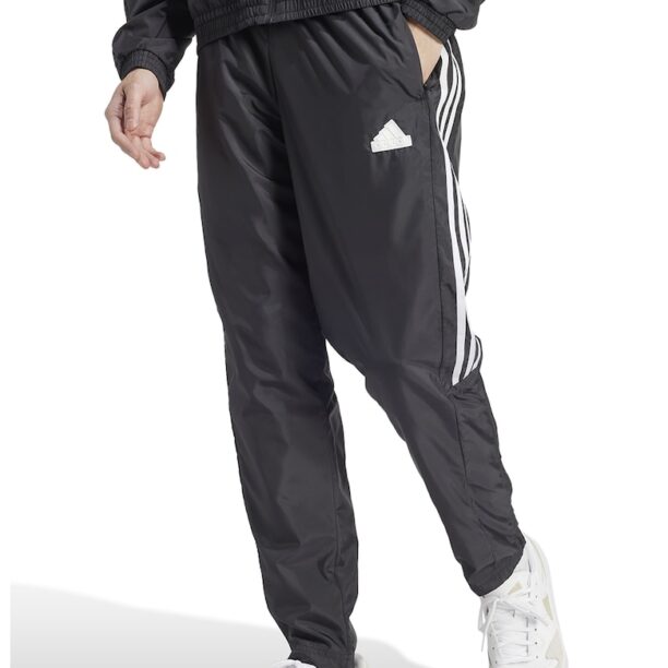 Спортен панталон House of Tiro adidas Sportswear