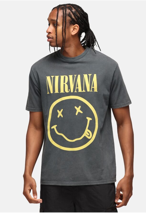 Унисекс тениска Nirvana 6301 с овално деколте Recovered