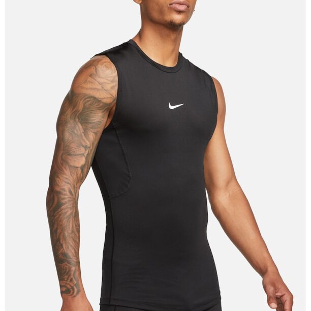 Фитнес топ с Dri-Fit Nike