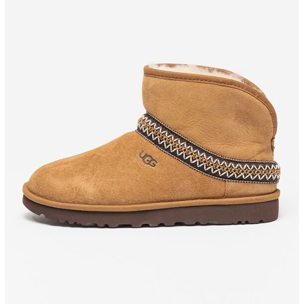 Велурени боти Classic Mini Crescent UGG