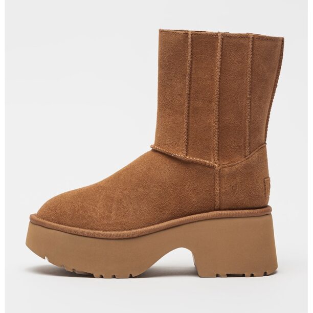 Велурени ботуши до прасеца Classic Twin UGG