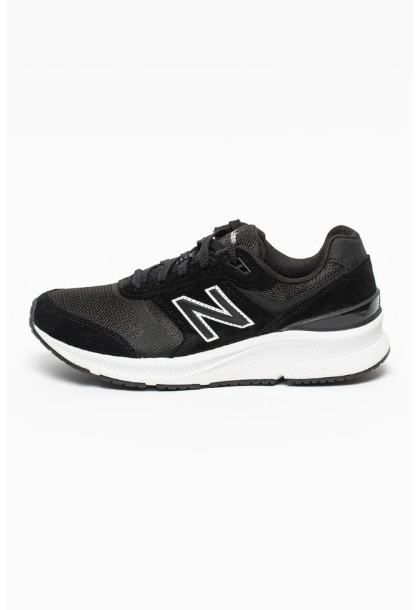 Спортни обувки 880 от еко велур и мрежа New Balance